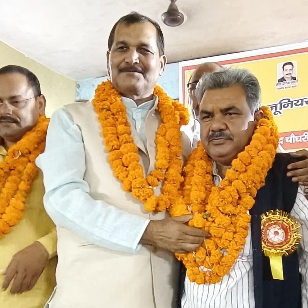 देवीपाटन मण्डल में सन्तोष पाण्डेय अध्यक्ष, अरुण यादव महामंत्री बने:त्रैवार्षिक अधिवेशन में सर्वसम्मति से मण्डलीय कार्यकारिणी का निर्विरोध गठन