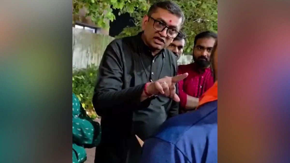 सूरत में गरबा पर बवाल, मुस्लिम कर्मचारियों को लेकर बजरंग दल ने क्या कहा