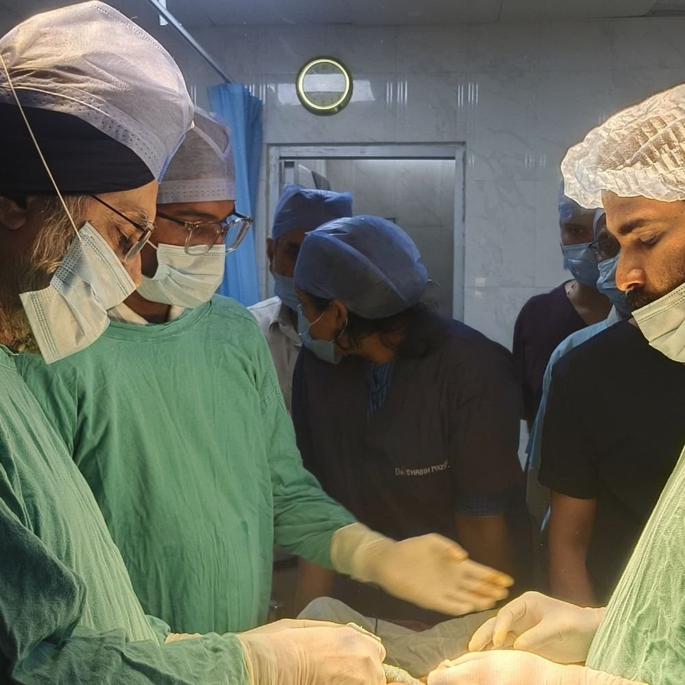 लोकबंधु अस्पताल में लेजर से होगा बवासीर-फिस्टुला का इलाज:नई मशीन से ऑपरेशन शुरू, दर्द और रक्तस्राव होगा कम