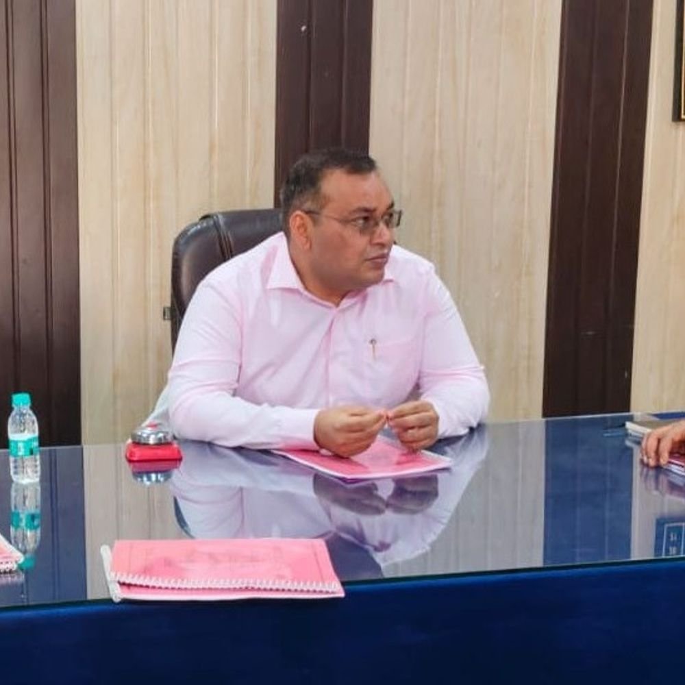 पात्र नागरिकों के नाम मतदाता सूची में होंगे शामिल:कासगंज में युवा, महिला, दिव्यांग और छूटे मतदाताओं के लिए चलेगा विशेष अभियान