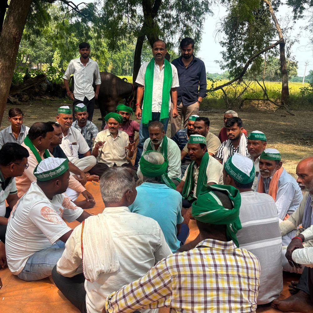 डीएपी खाद की किल्लत और धान खरीद केंद्रों की अनदेखी:फतेहपुर में भाकियू ने आंदोलन की चेतावनी दी