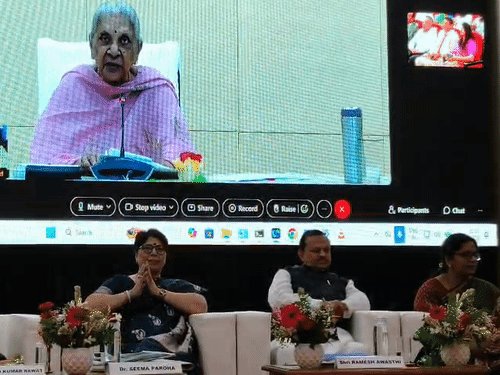 'गन्ने से बनाएं हेल्थ ड्रिंक, शराब का उत्पादन घटाएं':राज्यपाल बोलीं- एथेनॉल उत्पादन बढ़ाकर देश को विकसित बनाने में करें मदद