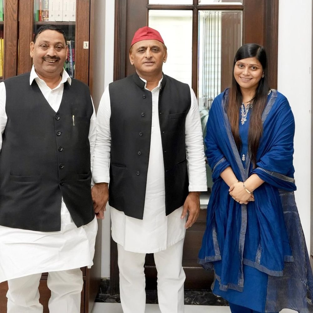 भाजपा के पूर्व सांसद धर्मेंद्र कश्यप सपा में शामिल:बड़े कार्यक्रम में होगी विधिवत जॉइनिंग, बेटी को मिल सकता है टिकट