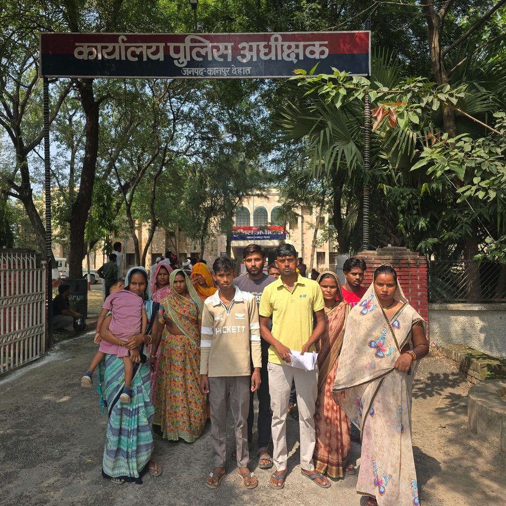 बाइक सवार युवक के पैर में मारी गोली:कानपुर देहात में पिता ने एसपी से लगाई गुहार, पुराने हत्याकांड के आरोपियों पर धमकी का आरोप