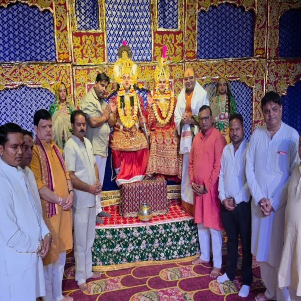 वृंदावन में शुरू हुआ रामलीला महोत्सव:14 दिन तक होगा प्रभु श्री राम की लीलाओं का मंचन, नारद मोह लीला देख भाव विभोर हुए भक्त