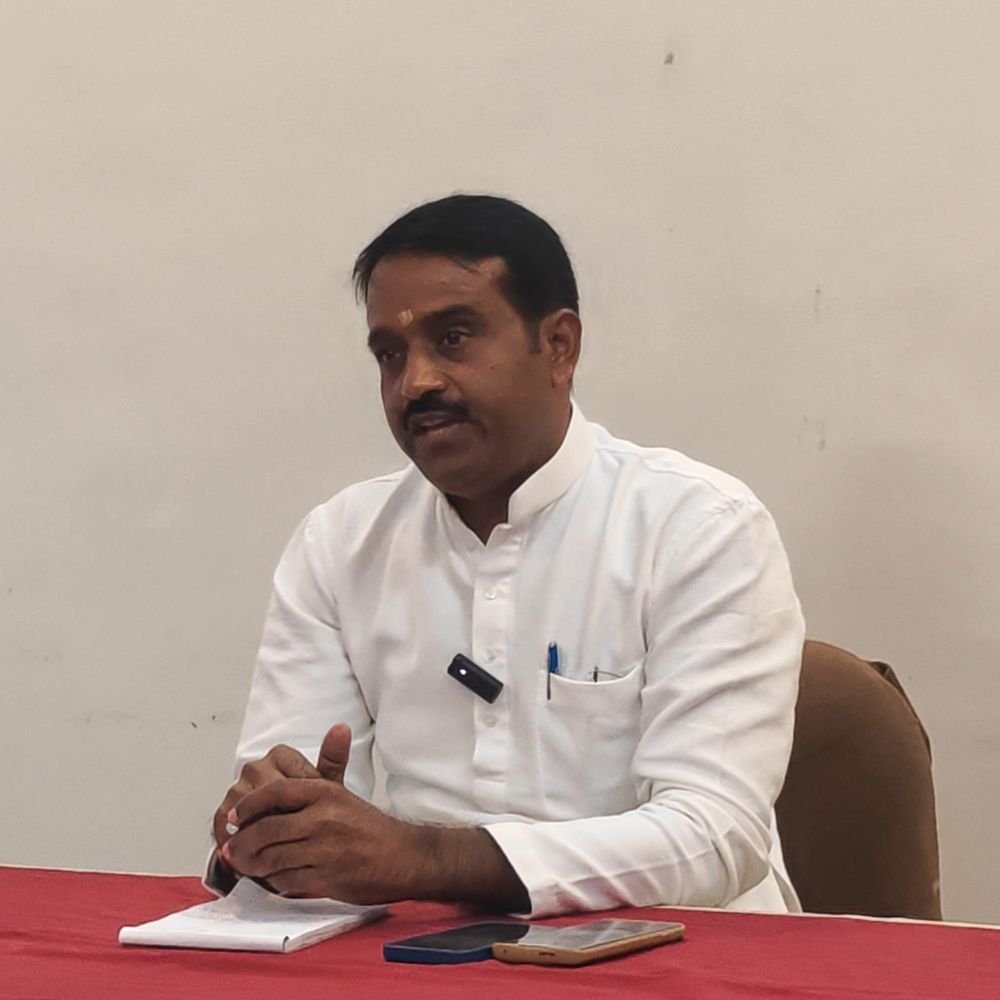 धान खरीद शुरू नहीं, मिलों पर 209 करोड़ बकाया:पूर्व मंत्री हेमराज वर्मा ने भाजपा सरकार को बताया किसान विरोधी, गन्ना राज्य मंत्री से मांगा इस्तीफा