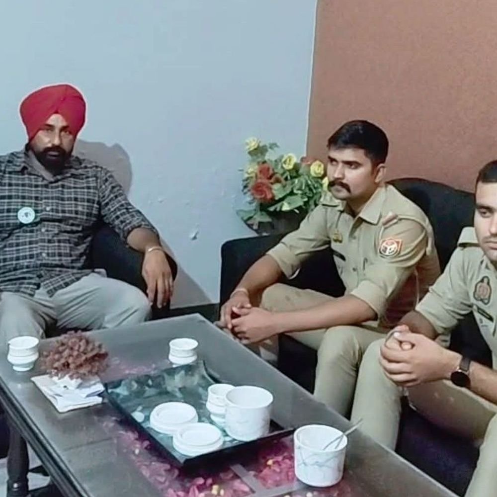 पीलीभीत में भाकियू जिलाध्यक्ष गुरदीप सिंह गोगी हाउस अरेस्ट:दिल्ली प्रदर्शन के समर्थन में प्रशासन ने की कार्रवाई, शनिवार को सौंपेंगे ज्ञापन