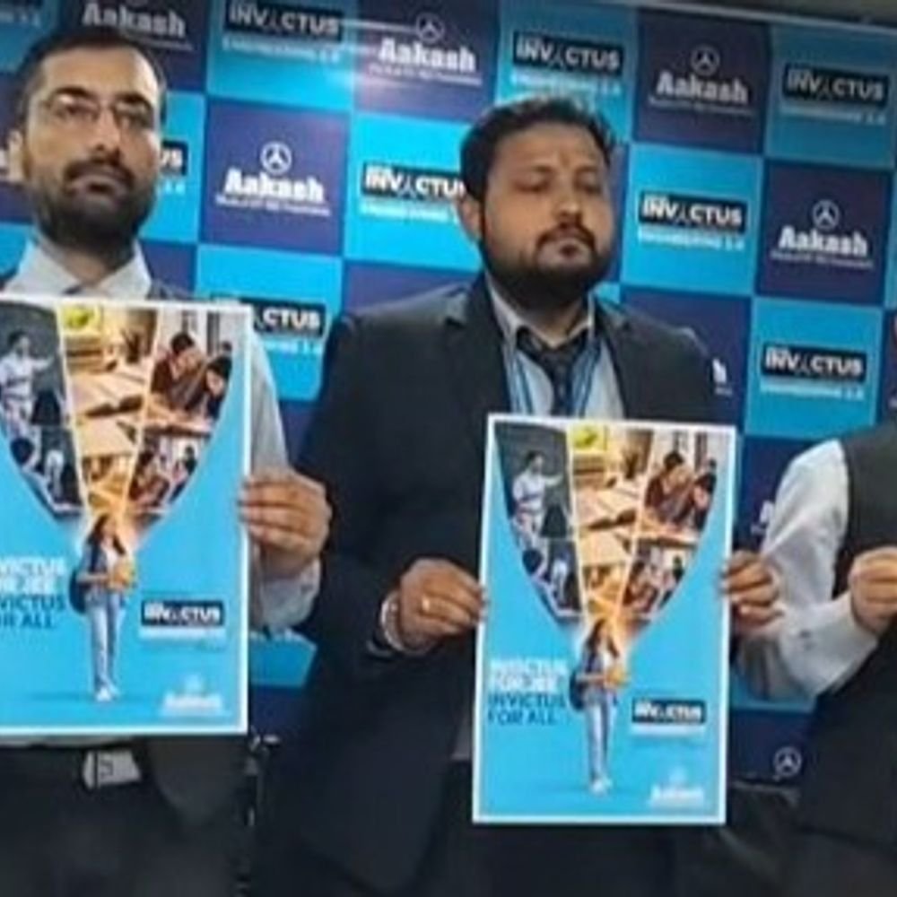 मेरठ में आकाश ने इनविक्टस इंजीनियरिंग 2.0 लॉन्च किया:जेईई मेन, एडवांस्ड और स्टेट सीईटी की तैयारी की जा सकेगी