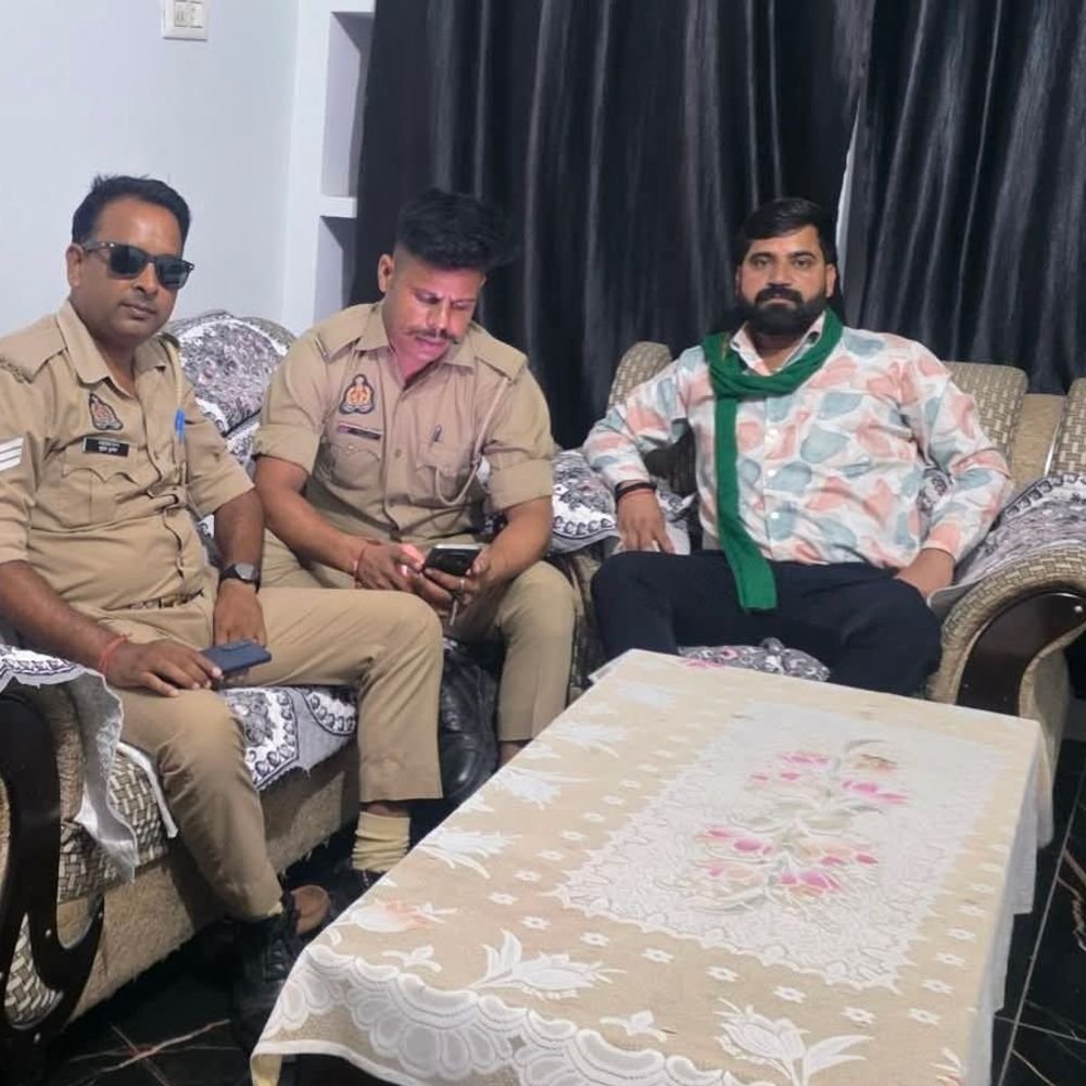 दिल्ली कूच से पहले पीलीभीत में विपक्ष पर पहरा:पूर्व राज्य मंत्री हेमराज वर्मा और भाकियू जिलाध्यक्ष समेत दो दर्जन नेता हाउस अरेस्ट