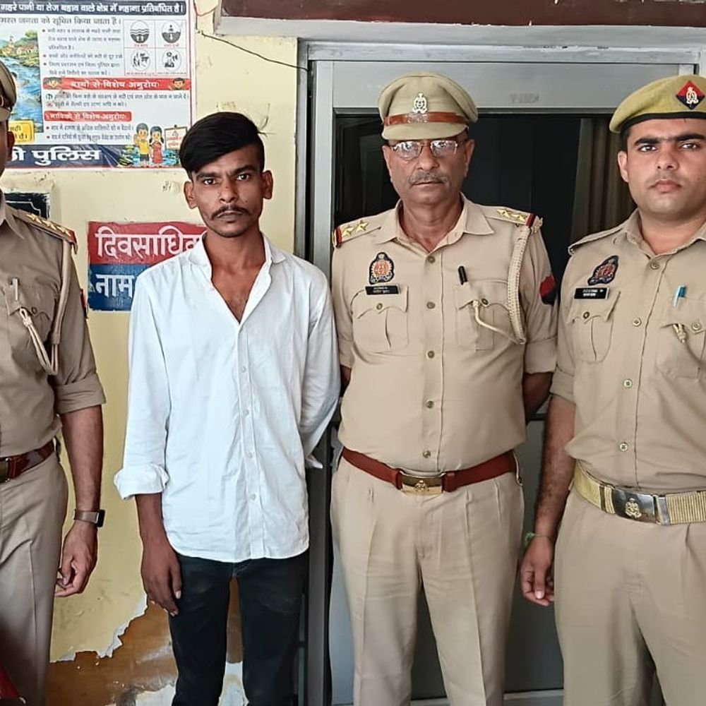 हत्या का इनामी आरोपी बहन से मिलने निकला, पकड़ा गया:18 महीने से मेलों में दुकान लगाकर छिपा था, 25 हजार का इनाम था