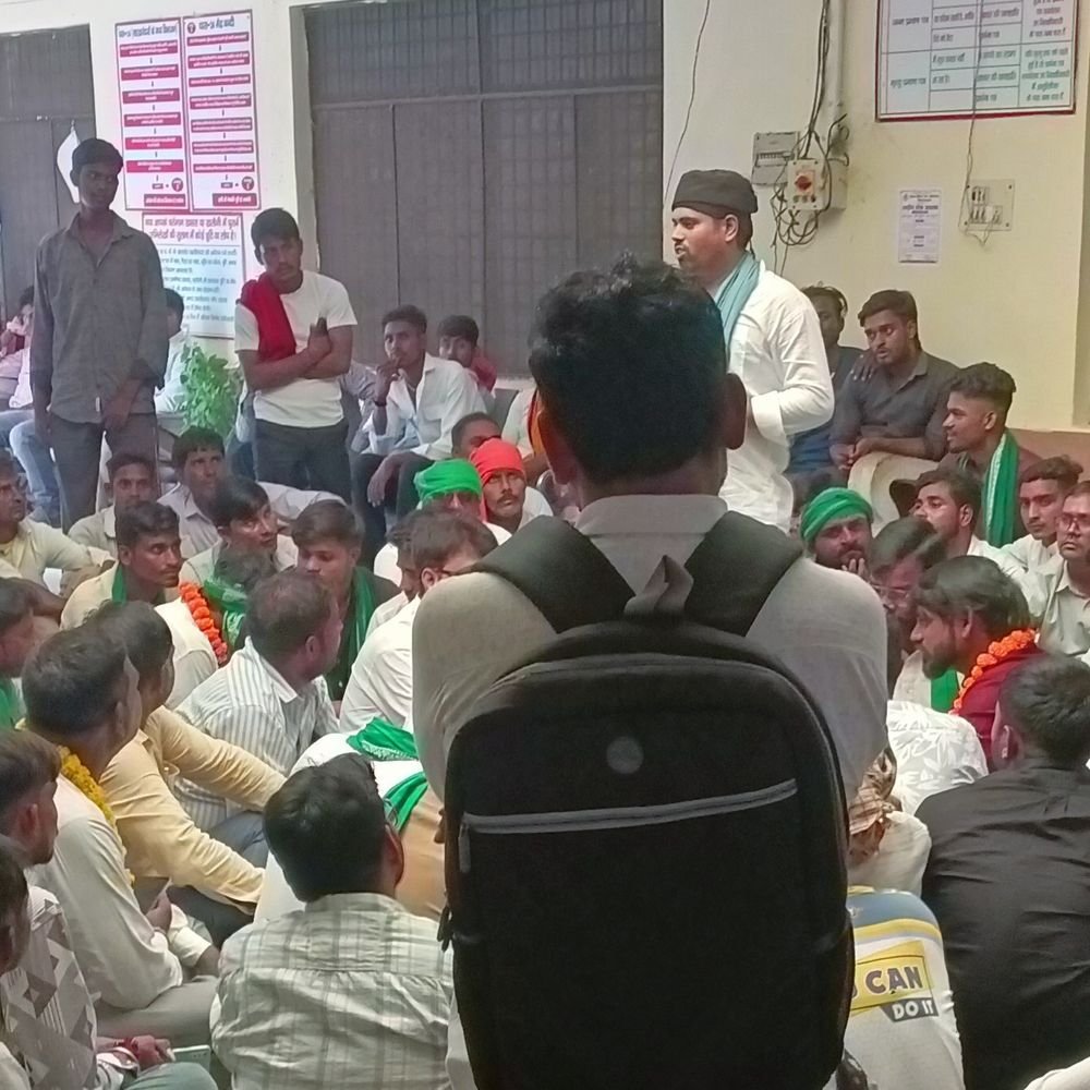 शिकोहाबाद तहसील में धरना-प्रदर्शन:किसानों ने अपनी आठ सूत्रीय मांगों को लेकर प्रशासन से जताई नाराजगी