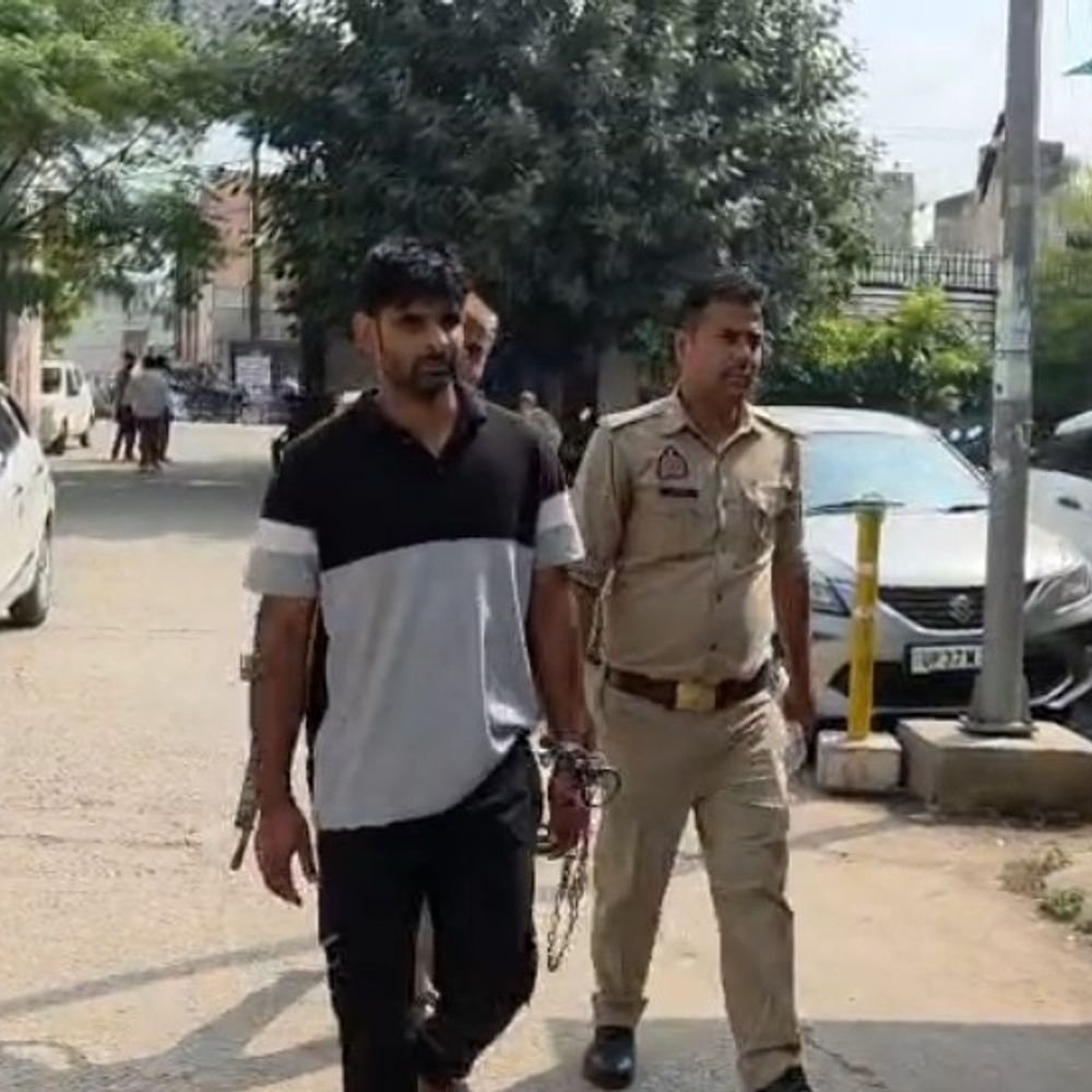 छात्रा से छेड़छाड़ का विरोध करने पर भाई की हत्या:दोषी को कैराना कोर्ट ने सुनाई उम्रकैद की सजा, चाकू मारकर की थी हत्या