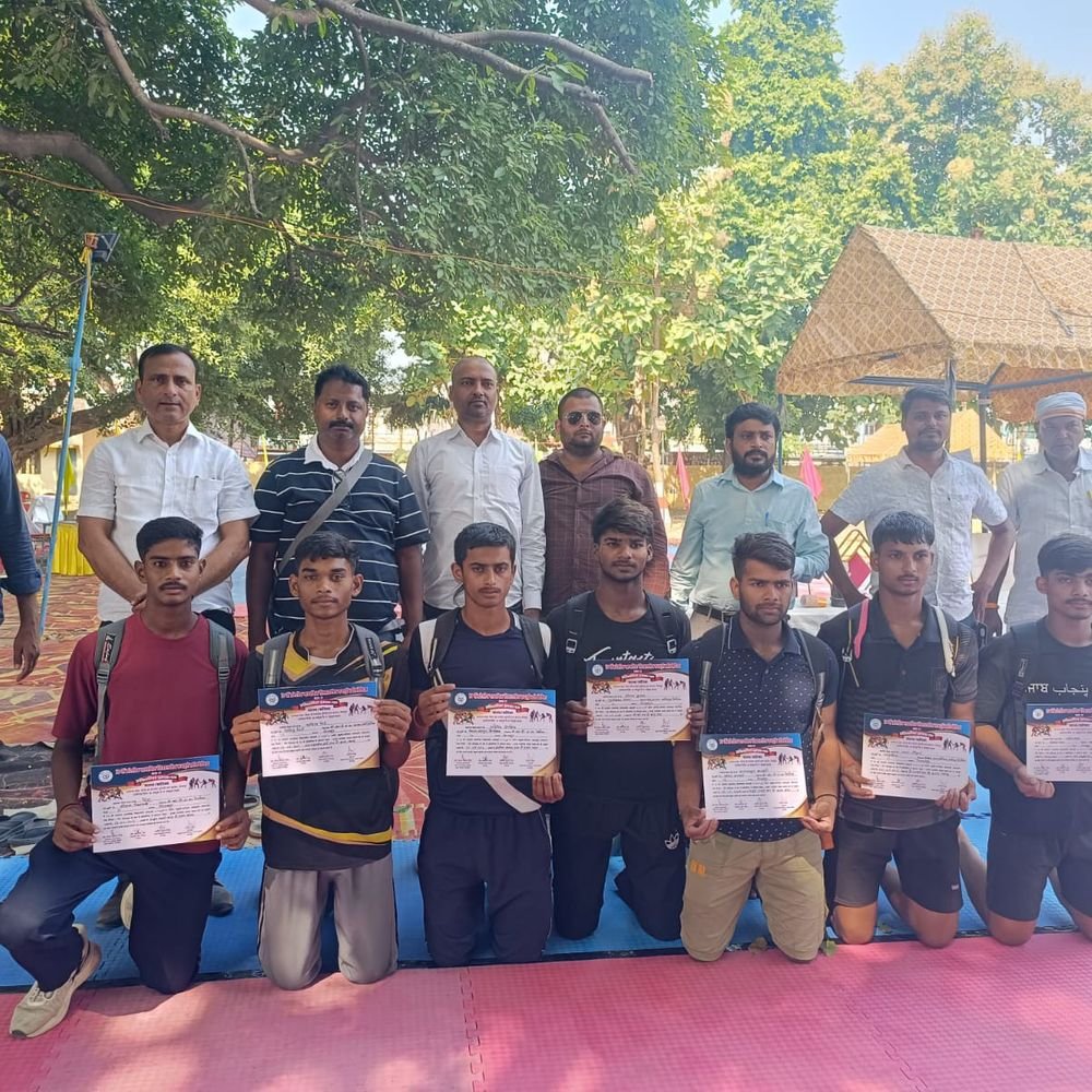 राज्य स्तरीय कबड्डी प्रतियोगिता:देवरिया की अंडर-19 टीम क्वार्टर फाइनल तक पहुंची