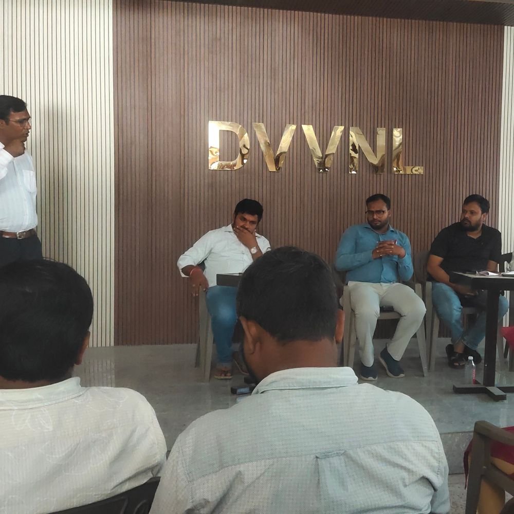 कानपुर में जेई संगठन की बैठक संपन्न:कर्मचारियों की समस्याओं व अधिकारों पर मंथन