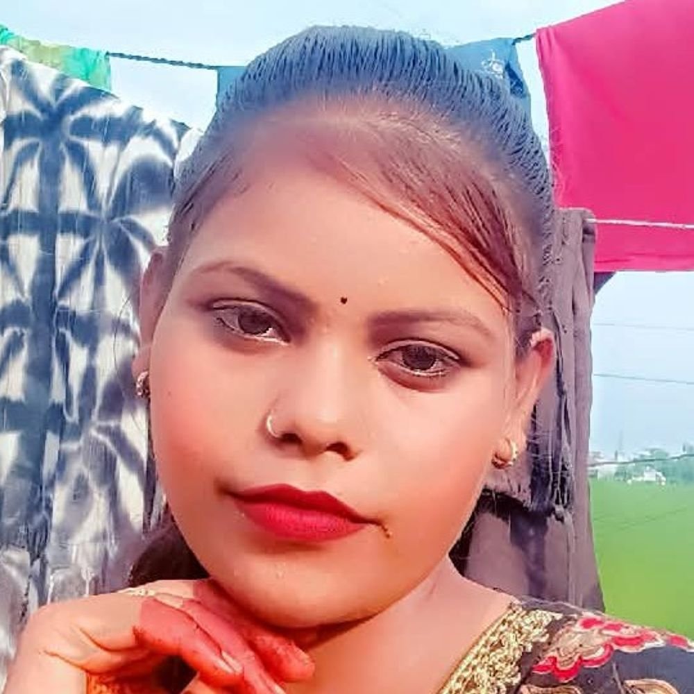 कानपुर देहात में रेलवे-ट्रैक के पास मिला युवती का शव:काम से घर लौटते समय हादसे की आशंका, दादानगर की सिलाई फैक्ट्री में काम करती थी