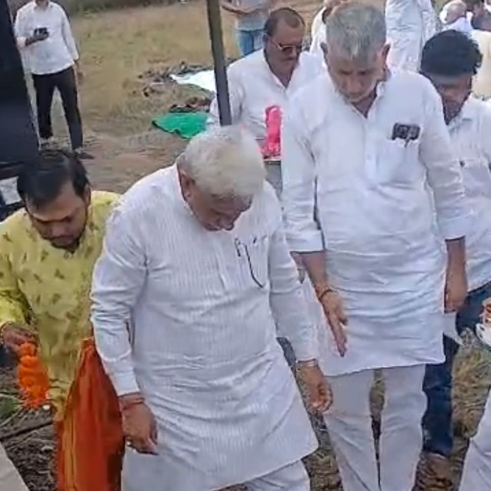 शामली में रालोद के नए कार्यालय का भूमि पूजन:500 गज में होगा निर्माण, सहारनपुर रोड बाईपास पर रखी नींव