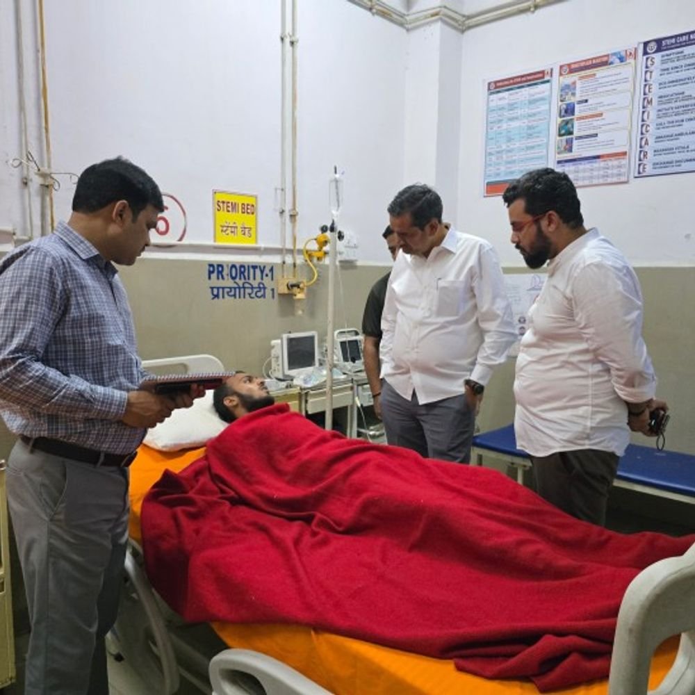 संस्कृत पढ़ने आए थे छात्र:संचालक ने बंद पड़े टैंक में सफाई के लिए उतार दिए, 4 छात्रों की मौत के बाद पुलिस ने संचालक को लिया हिरासत में