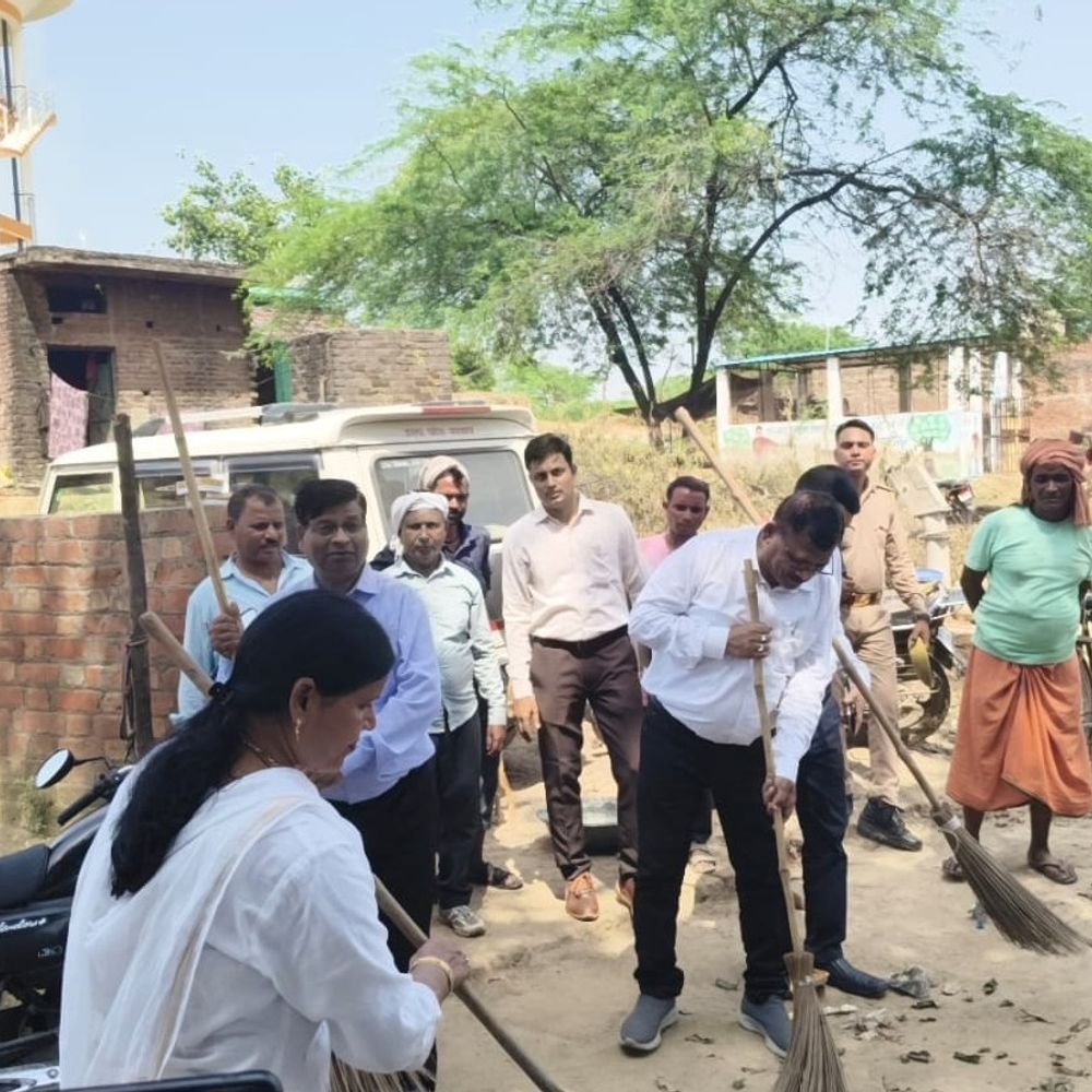 स्वच्छता ही सेवा अभियान के तहत विशेष ग्राम सभाएं आयोजित:GPDP रिफॉर्म उत्सव भी मना, SWM नियमों पर चर्चा और पौधरोपण भी हुआ