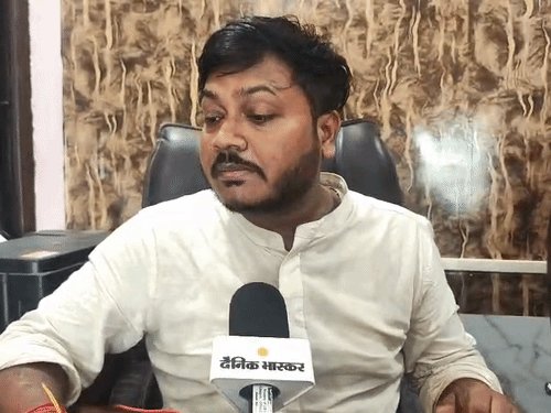 अंजलि अरोड़ा का शो कराने वाले आयोजक बोले:कच्चा बदाम सांग से फेम मिला, दाल-रोटी चल रही है नाराजगी क्यो, लीगल एक्शन लेंगे