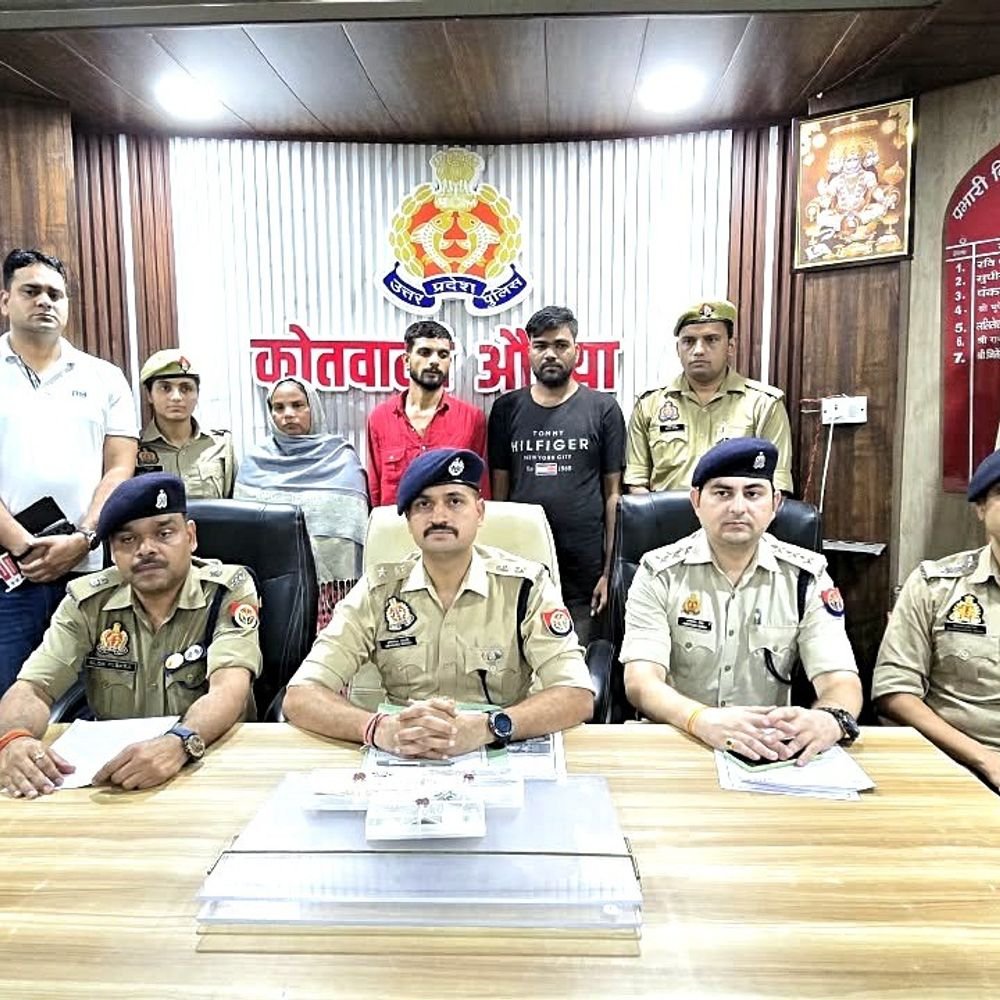 महिला की हत्या में 3 आरोपी गिरफ्तार:एक नाबालिग हिरासत में, चांदी के जेवर, 9,400 रुपए नकद बरामद