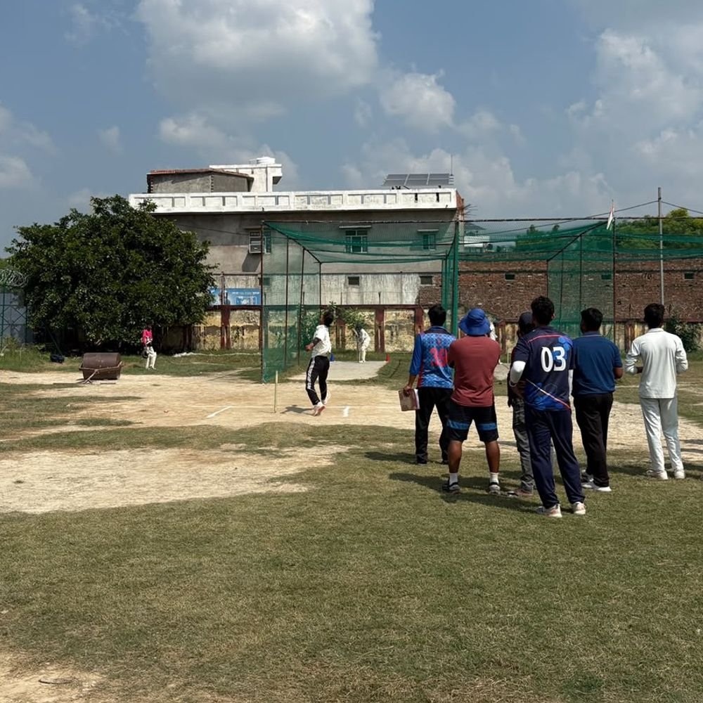 पं. दीनदयाल क्रिकेट प्रतियोगिता के लिए 10 खिलाड़ी चयनित:अमेठी जिला स्तरीय ट्रायल में हुआ चयन, प्रदेश स्तरीय प्रतियोगिता में लेंगे हिस्सा