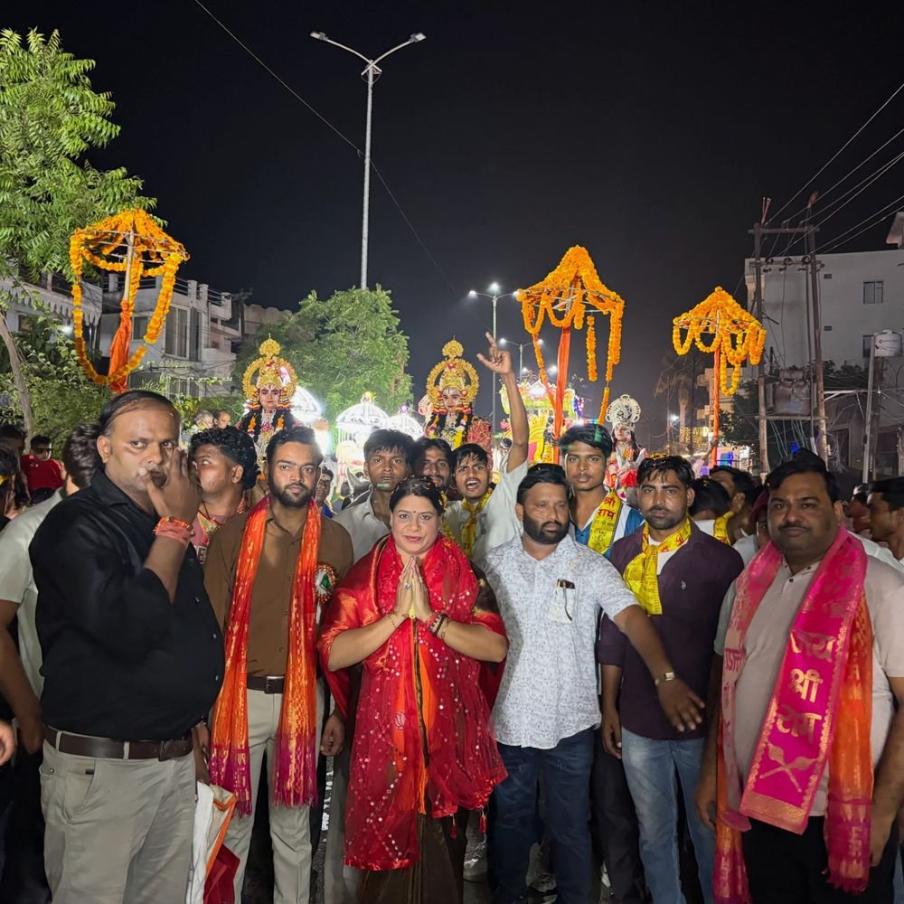 बुलंदशहर में रामलीला महोत्सव आयोजित:अनाज मंडी से निकली रामबरात, मर्यादा त्याग के आदर्श अपनाने की अपील