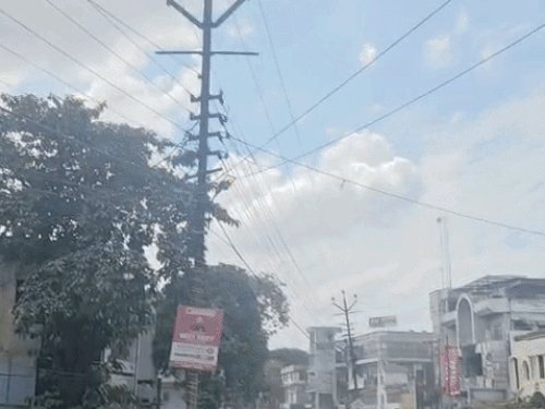 मेरठ के मौसम में उतार-चढ़ाव से बढ़ा प्रदूषण:दिन में गर्मी, रात में ठंड, 29 से बारिश के आसार