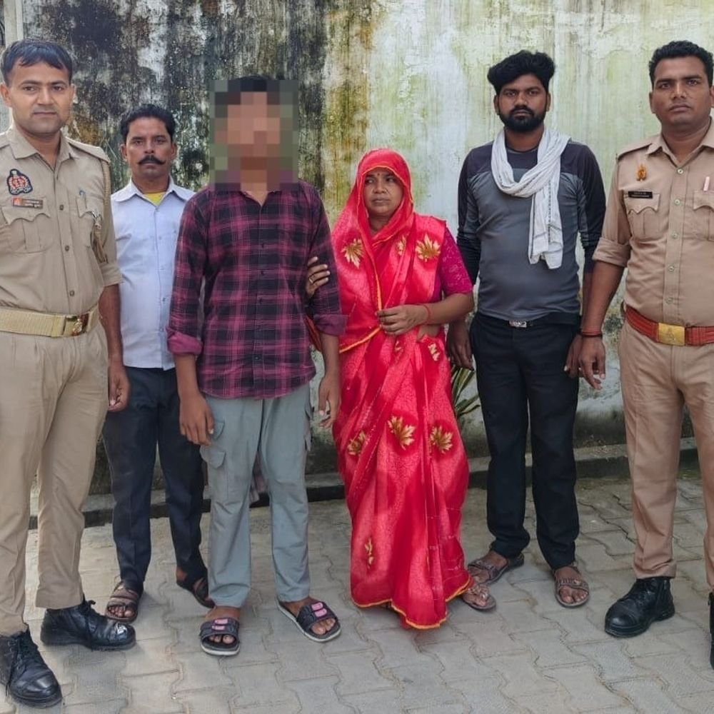 घर से नाराज होकर निकला किशोर 14 घंटे में बरामद:बसरेहर पुलिस ने परिवार को सौंपा, सकुशल मिलने पर आभार जताया