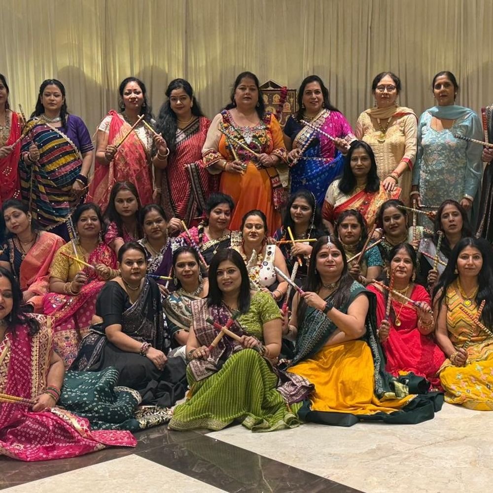 श्याम नगर में डांडिया नाइट:डॉ. प्रतिमा मिश्रा सहित कई महिलाओं ने आयोजन में उत्साहपूर्वक लिया भाग