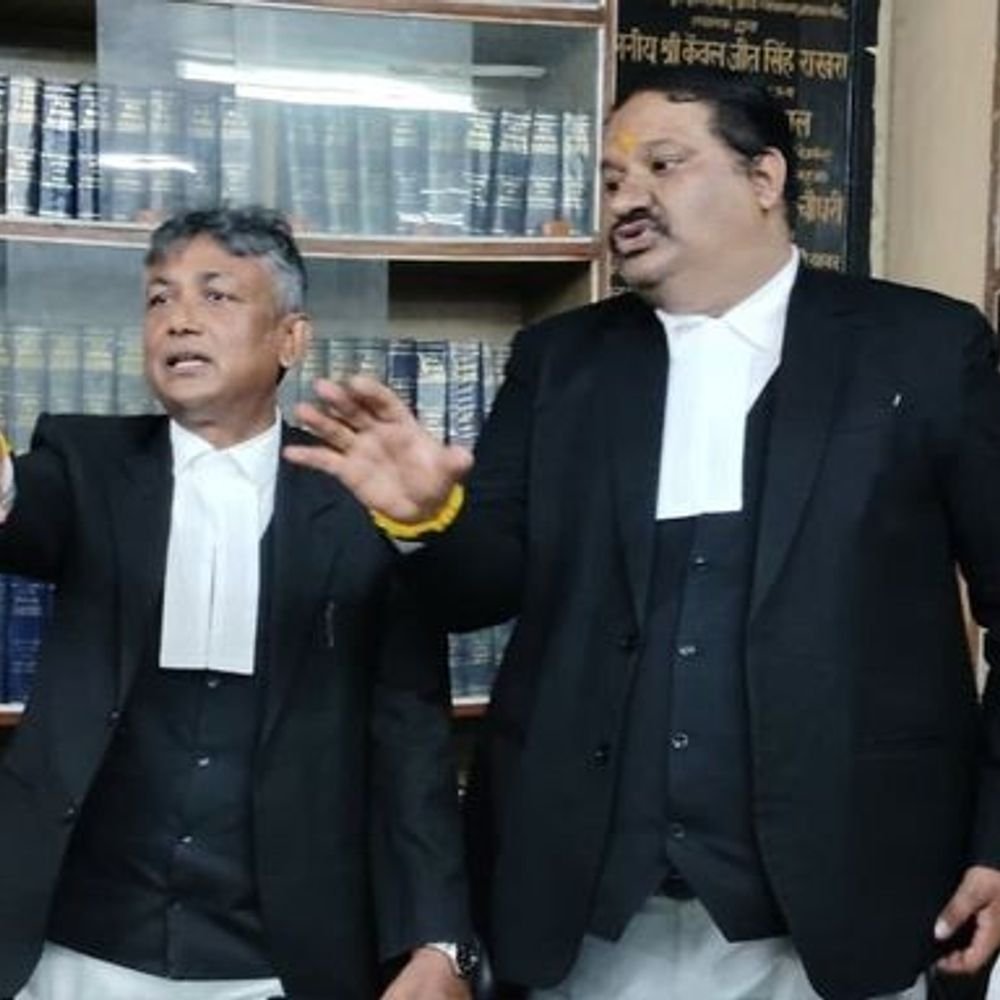 वकील का अनिश्चितकालीन निलंबन नहीं कर सकती बार काउंसिल:इलाहाबाद हाईकोर्ट ने यूपी बार काउंसिल का आदेश रद्द किया