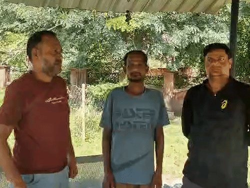 मैं फांसी लगा लूंगा…कहकर फंदे पर झूला युवक:झांसी में नशे में पिता से झगड़ा गया, फिर कमरा अंदर से लॉक करके सुसाइड किया