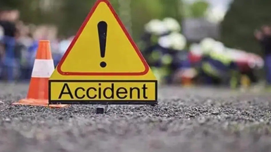 झारखंड में दो सड़क हादसों में चार लोगों की मौत