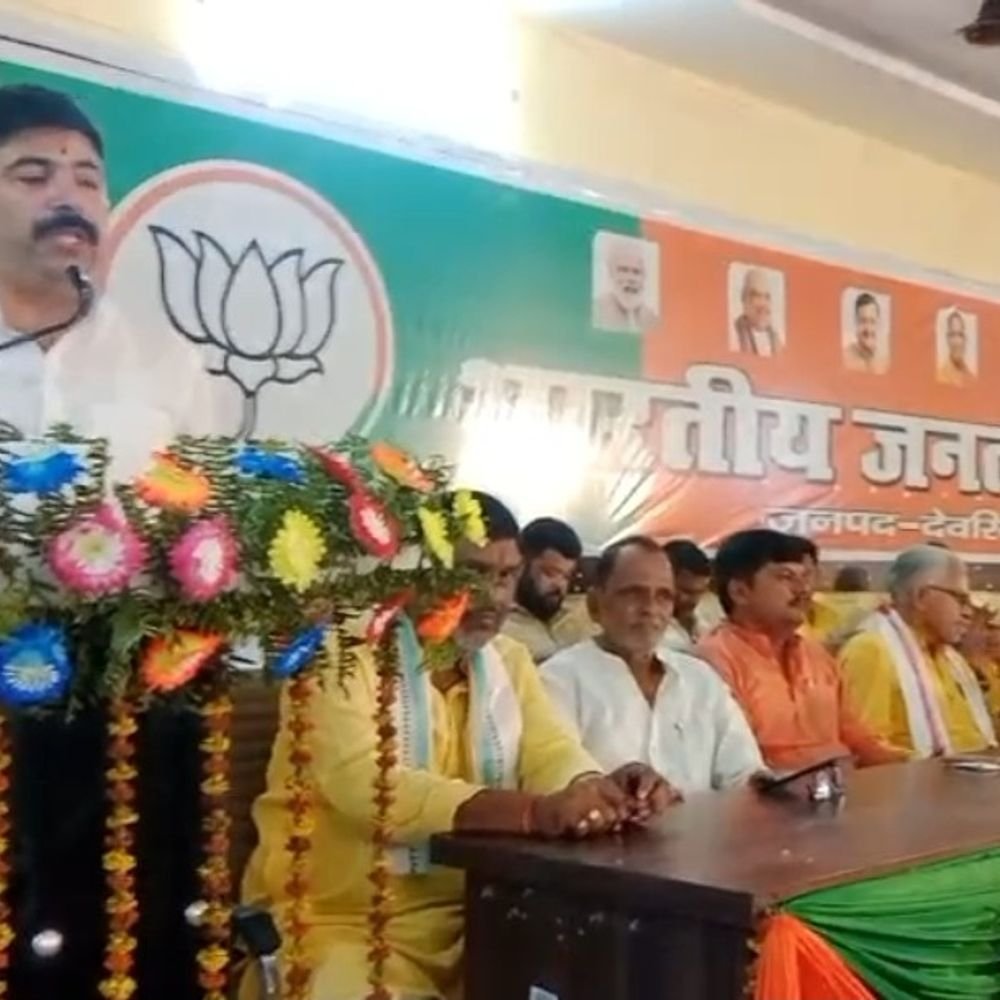 देवरिया में भाजपा किसान मोर्चाके नए प्रदेश महामंत्री-जिलाध्यक्ष का स्वागत:विधायक शलभ मणि बोले- संगठन की मजबूती और किसानों के हितों पर करेंगे काम
