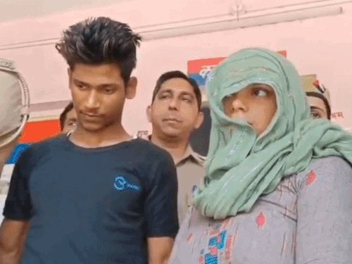 दो हत्याकांड में फांसी पर बोले युवा वकील- ऐतिहासिक फैसला:नीला ड्रम और सांपकांड में दोषियों को फांसी, युवा वकील बोले- प्रेम में हत्या का रास्ता चुनना गलत
