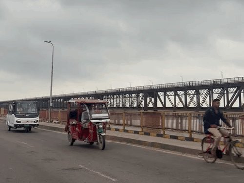 प्रयागराज में फिर बदला मौसम, सुबह से छाए बादल:रात को बढ़ी ठंडक, शाम तक तेज हवा के साथ बारिश का अलर्ट जारी