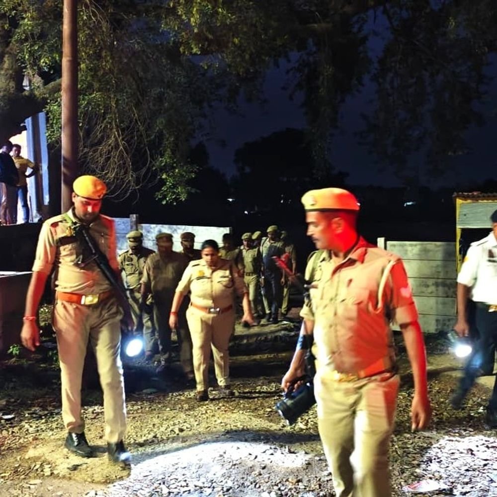 विंध्याचल में 11अक्टूबर से नवरात्र मेला, एसपी ने जांची व्यवस्था:सुरक्षा और ट्रैफिक पर दिया खास ध्यान, भीड़ नियंत्रण के निर्देश