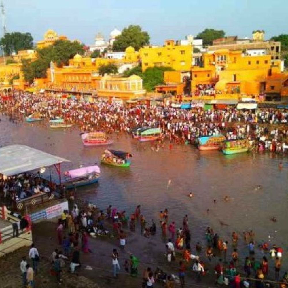 चित्रकूट मेले में पहली बार 500 ड्रोन से दिखेगा रामायण:50 लाख श्रद्धालु आने की उम्मीद, 12 जोन और 30 पार्किंग