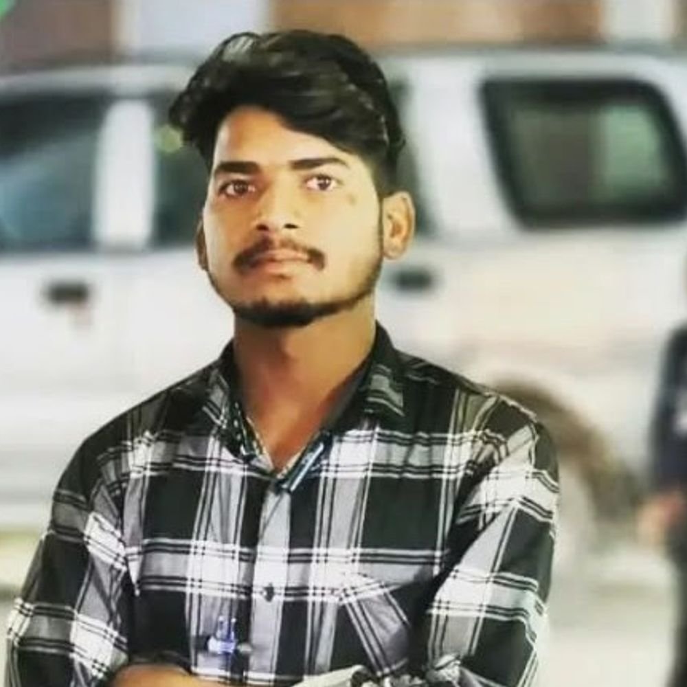 बहन के घर से लौटते समय युवक की मौत:प्रयागराज में पुलिस चौकी से 200 मीटर दूर हाईवे पर हुआ हादसा, ग्रामीणों ने किया हंगामा