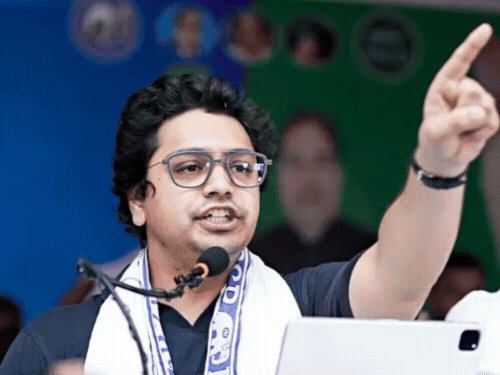 आकाश आनंद की आगरा में पहली जनसभा 22 नवंबर को:एत्मादपुर सीट पर बसपा घोषित करेगी प्रत्याशी, तैयारियों में जुटे पदाधिकारी