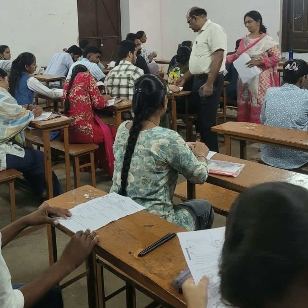 डीएलएड द्वितीय और चतुर्थ सेमेस्टर बैंक परीक्षा का परिणाम घोषित:75 प्रतिशत से अधिक अभ्यर्थियों ने पाई सफलता