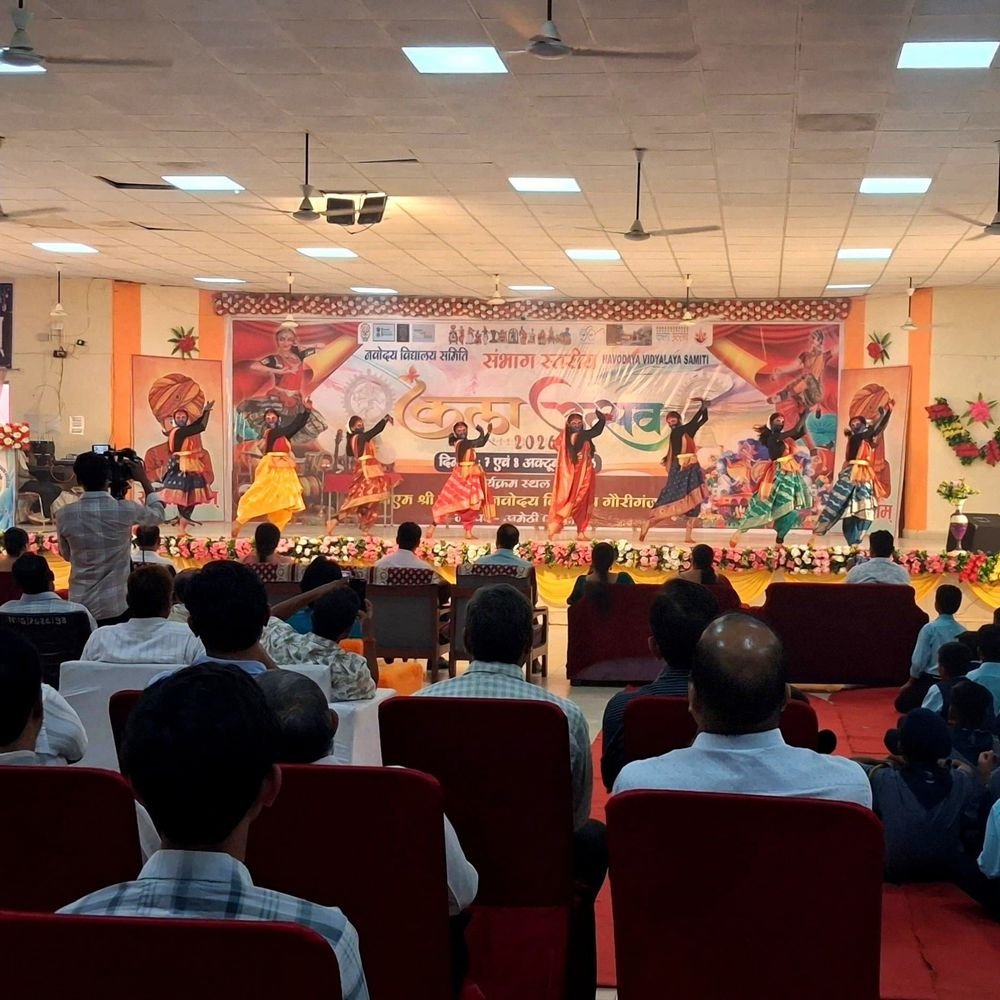 अमेठी के नवोदय विद्यालय में राज्य स्तरीय कला उत्सव शुरू:84 स्कूलों के 650 बच्चे दिखाएंगे अपनी प्रतिभा, डीएम ने किया उद्घाटन