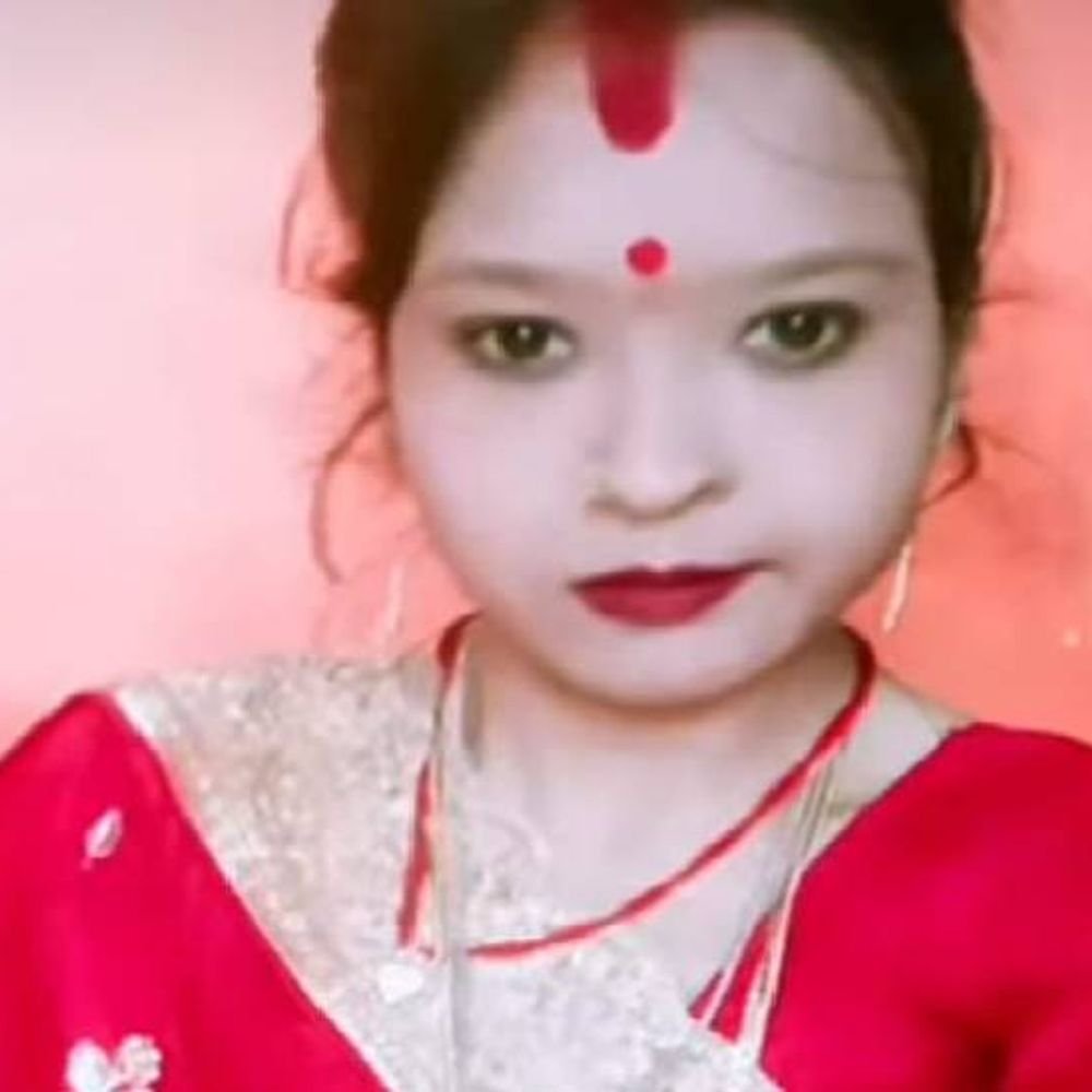 झांसी में शादी के डेढ़ साल बाद महिला की मौत:गेट तोड़कर बाथरूम से निकाला, मां बोली- 3 दिन से चल रहा था झगड़ा, आज लेने जाना था
