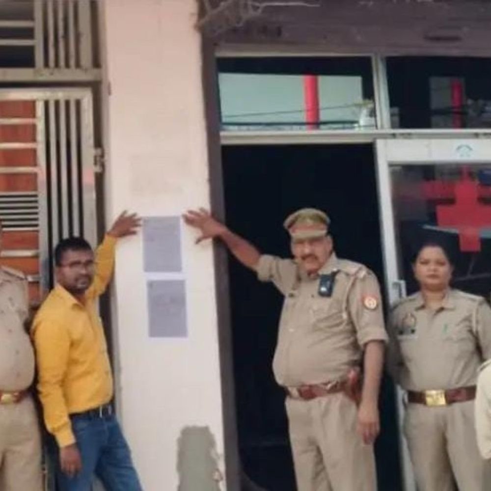 बिहार मान नगला में कटिया डालकर 17.4 किलोवाट बिजली चोरी:प्रवर्तन दल की छापेमारी में चार एसी, चार गीजर समेत कई उपकरण चलते मिले