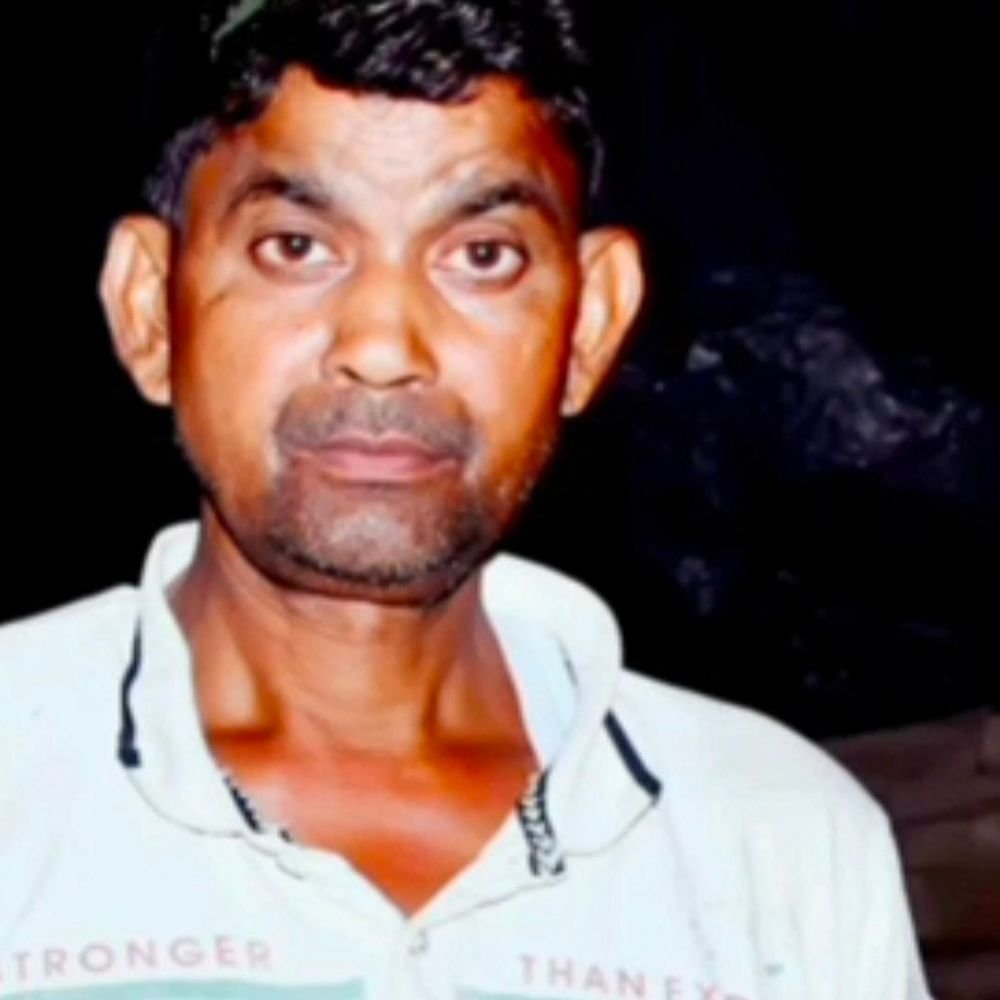 हमीरपुर में किसान ने फांसी लगा कर की आत्महत्या:फसल बर्बाद और कर्ज से परेशान से था परेशान, पुलिस ने शव को पोस्टमार्टम के लिए भेजा