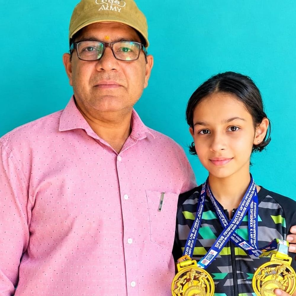 स्केटर मीठी शर्मा ने सात गोल्ड मेडल जीते:उपलब्धि पर कोच और प्रधानाचार्य ने बधाई देते हुए उज्जवल भविष्य की कामना की