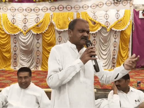15 नवंबर तक समाधान नहीं तो बड़ा आंदोलन करेंगे व्यापारी:फेमस प्लाजा में हुई बैठक में रविंद्र गुर्जर बोले- किसी के घर पर सील लगाने आए तो विरोध करेंगे