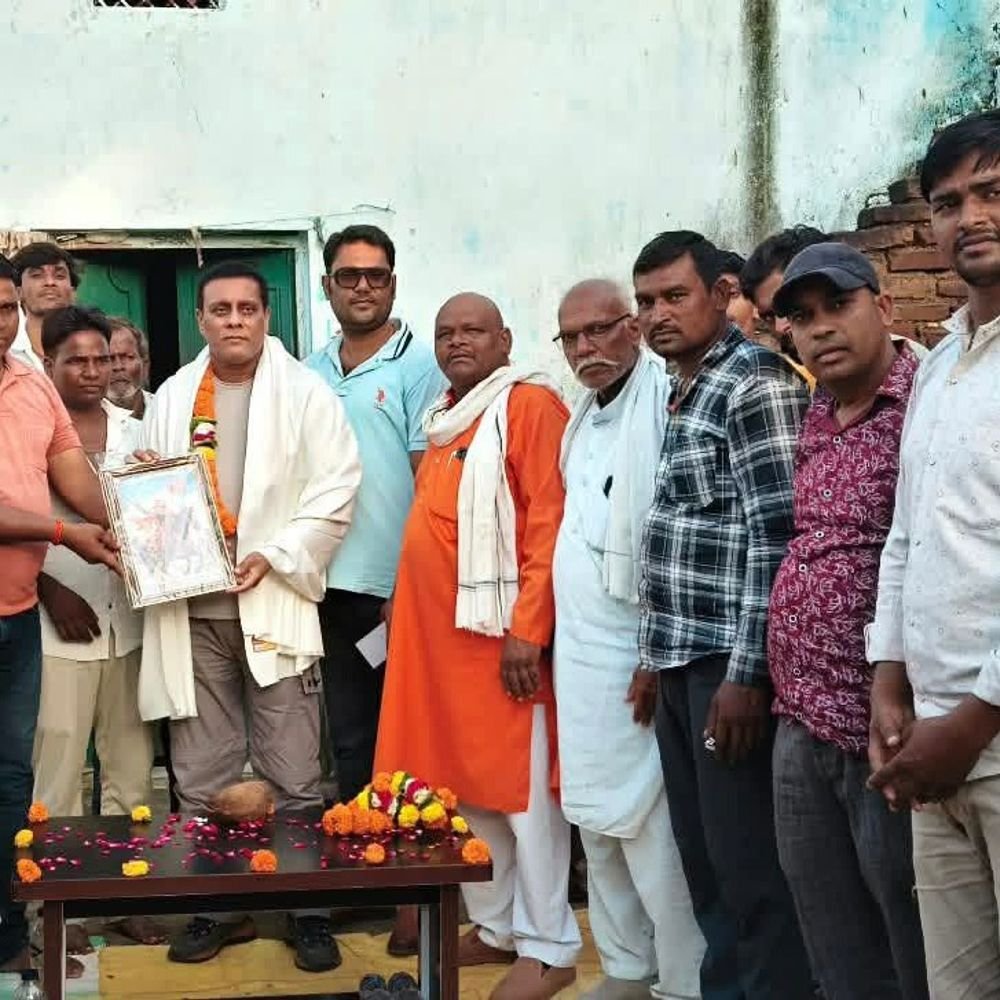 वीरांगना महारानी दुर्गावती जयंती की तैयारी:दुलावन में जयंती समारोह को लेकर ग्रामीणों ने बनाई रणनीति