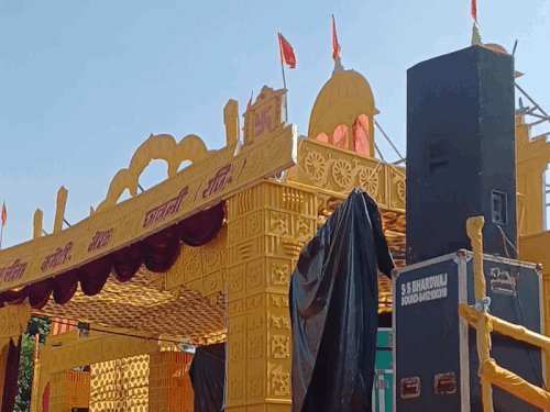 मेरठ में रावण दहन पर 2500 पुलिसकर्मियों का सुरक्षा घेरा:32 स्थानों पर होगा रावण दहन, प्रमुख रामलीला मैदानों पर भीड़ प्रबंधन की खास तैयारी