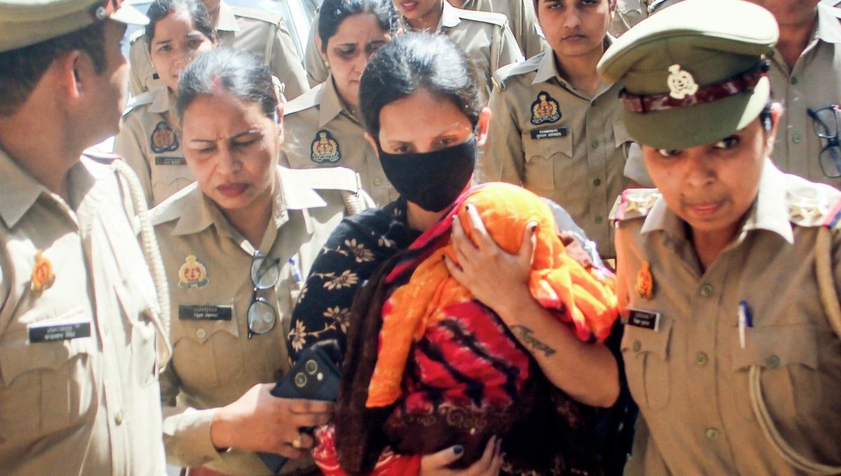 मेरठ नीला ड्रम कांड में बड़ा फैसला, मुस्कान और साहिल को फांसी की सजा