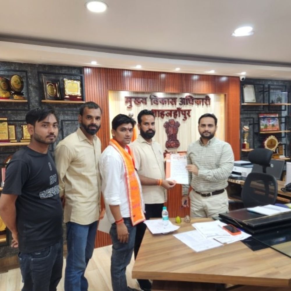नंदीशाला में बदहाली को लेकर मुकदमा दर्ज करने की मांग:हिंदू युवा वाहिनी ने CDO को दिया 10 दिन का अल्टीमेटम